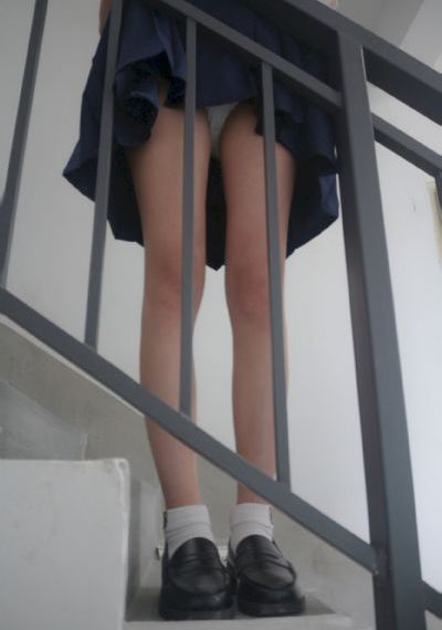 双拳挙交娇小少妇视频在线看_BD英语电影免费在线