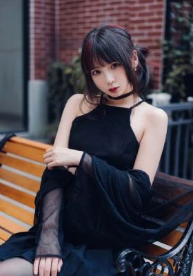 国产边打电话边被躁120分钟_高清完整在线观看